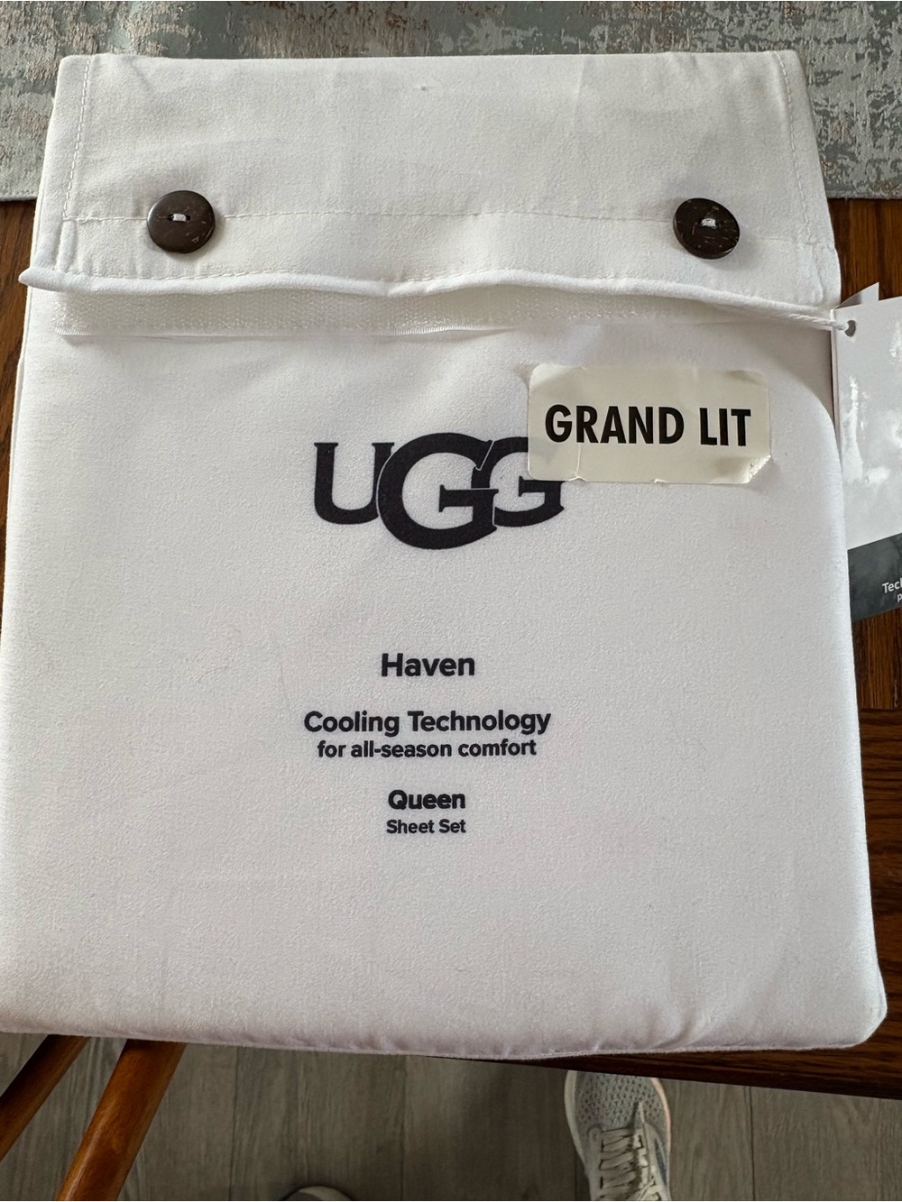 UGG White Queen Haven Cooling Technology Sheet Set
